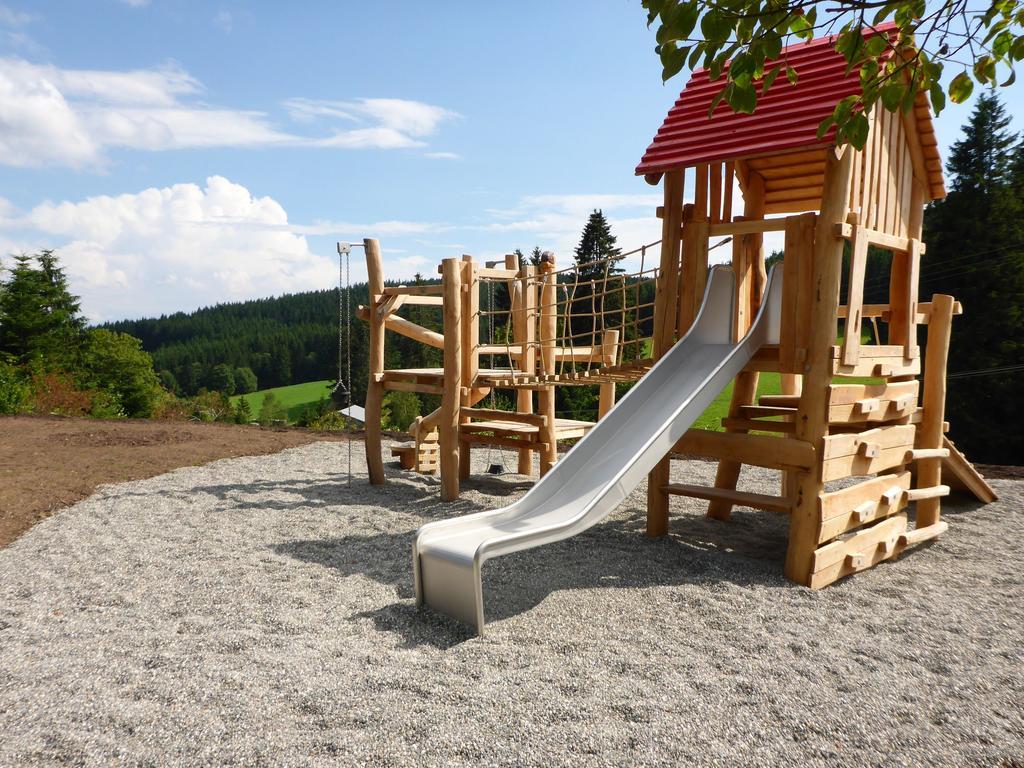 Hoehengasthaus Kolmenhof An Der Donauquelle Фуртванген Экстерьер фото