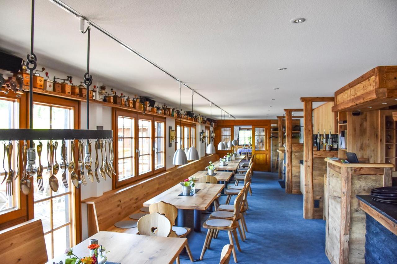Hoehengasthaus Kolmenhof An Der Donauquelle Фуртванген Экстерьер фото